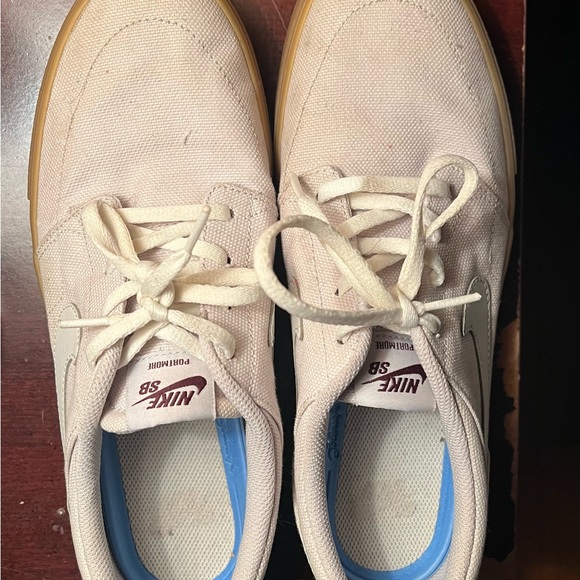 Nike SB Solarsoft Portmore II Skate Sneakers - Picture 2 of 5